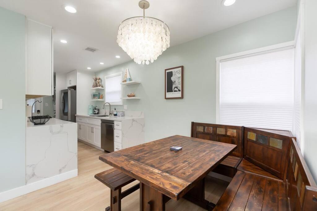 Beach House In The Heart Of Pb San Diego Exterior foto